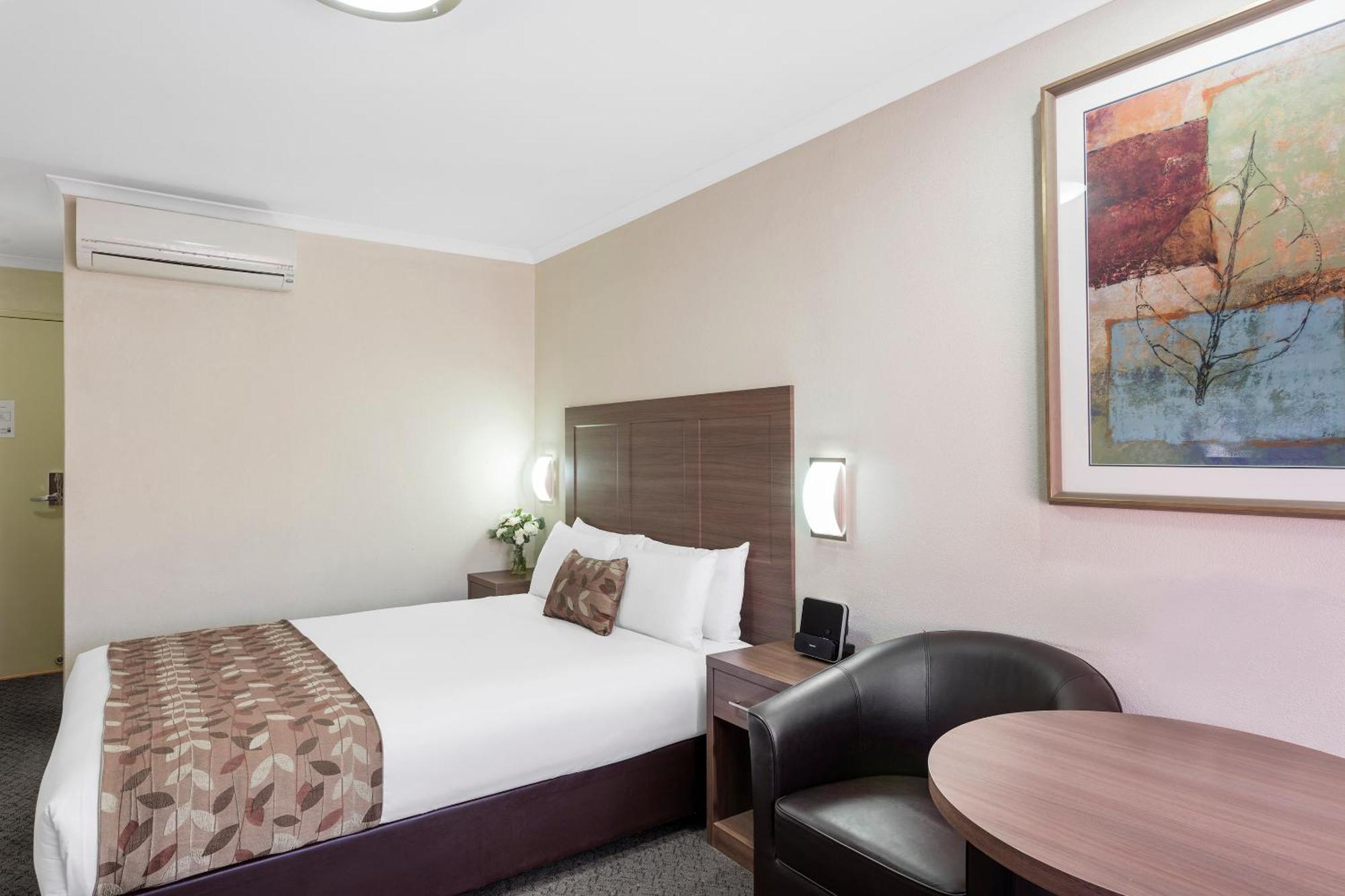Garden City Hotel, Best Western Signature Collection Canberra Esterno foto